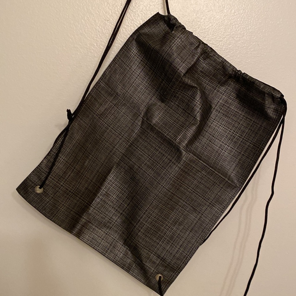 String Backpack - image 4
